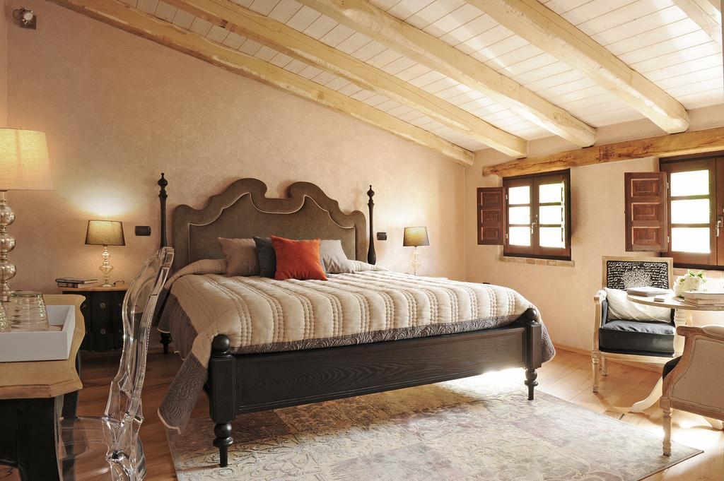 Antica Locanda Lunetta Màndas Стая снимка